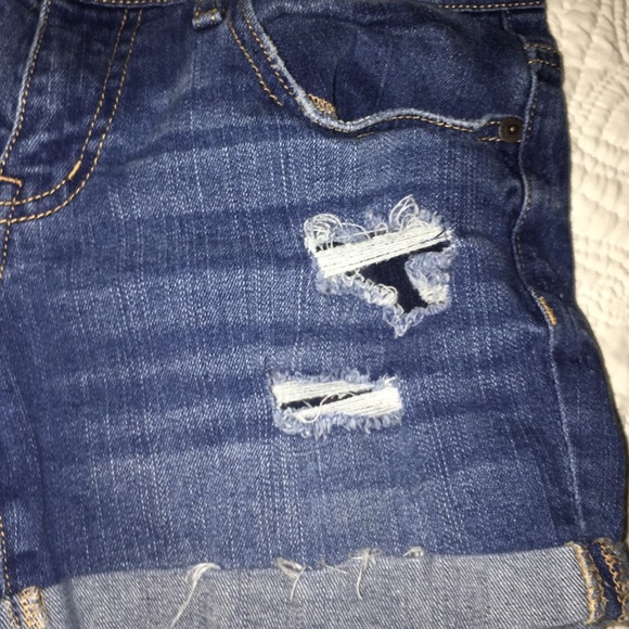 Aero ripped shorts - Picture 2 of 5